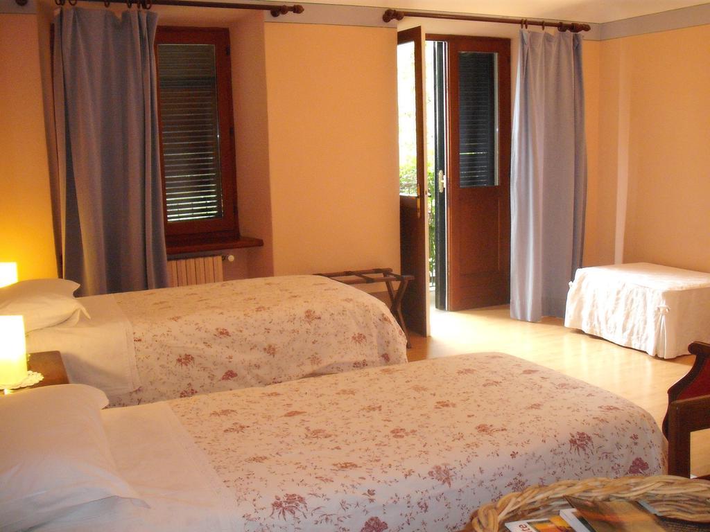 Il Glicine Bed & Breakfast Zimone Eksteriør bilde