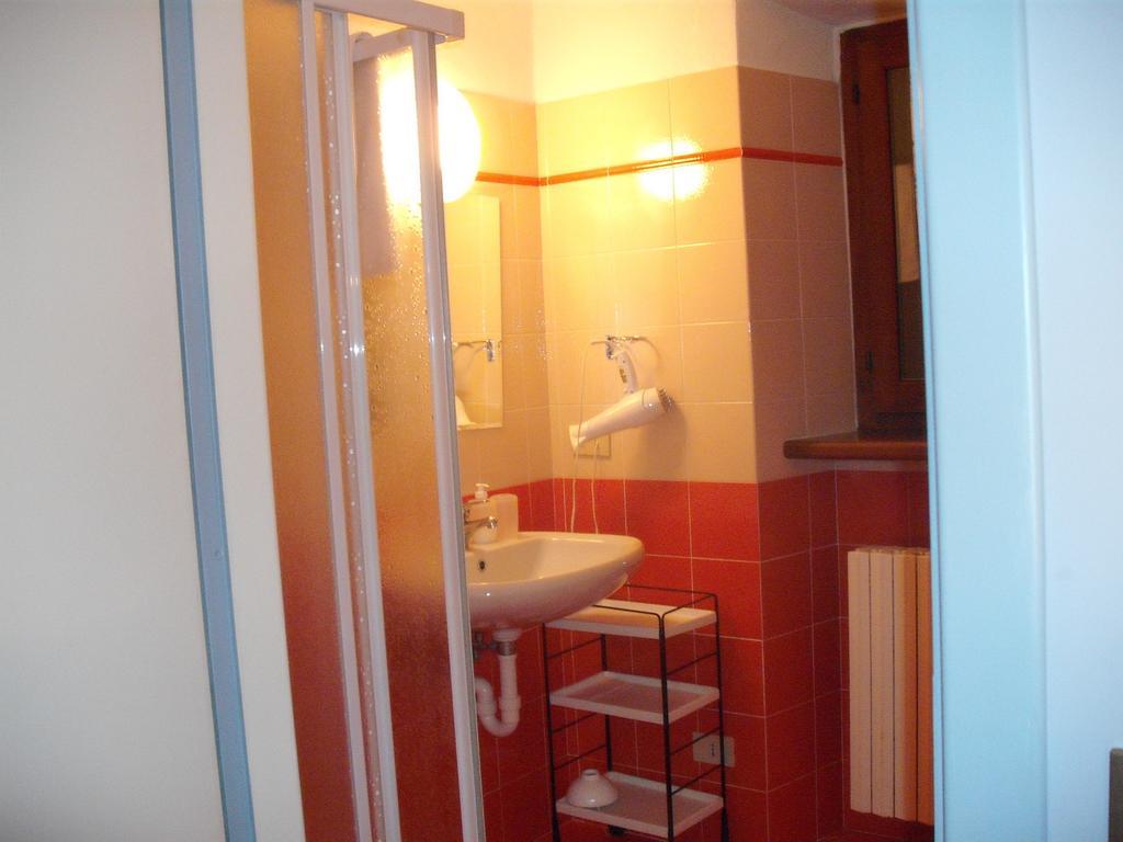 Il Glicine Bed & Breakfast Zimone Eksteriør bilde